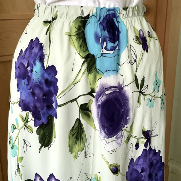 Maxi Floral Skirt, Size S - Picture 3 of 10